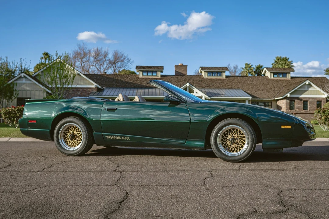 1992 Pontiac Firebird Trans Am 3rd Gen - Image 11 of 31