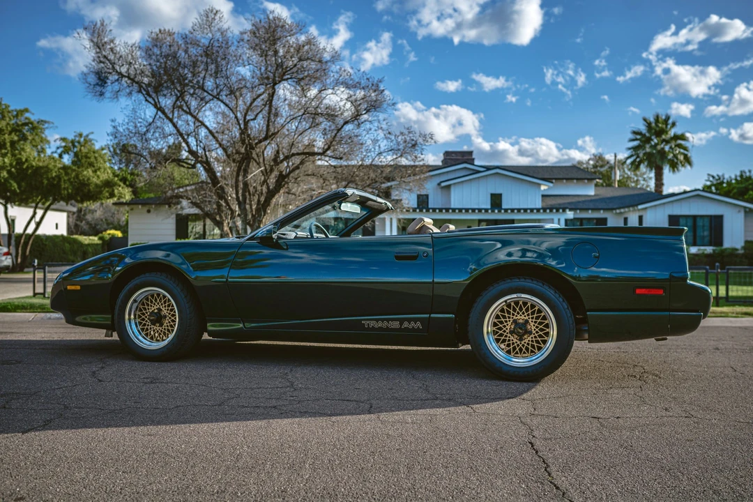 1992 Pontiac Firebird Trans Am 3rd Gen - Image 15 of 31