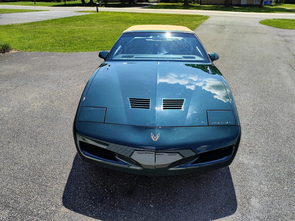1992 Pontiac Firebird Trans Am 3rd Gen - Image 14 of 31