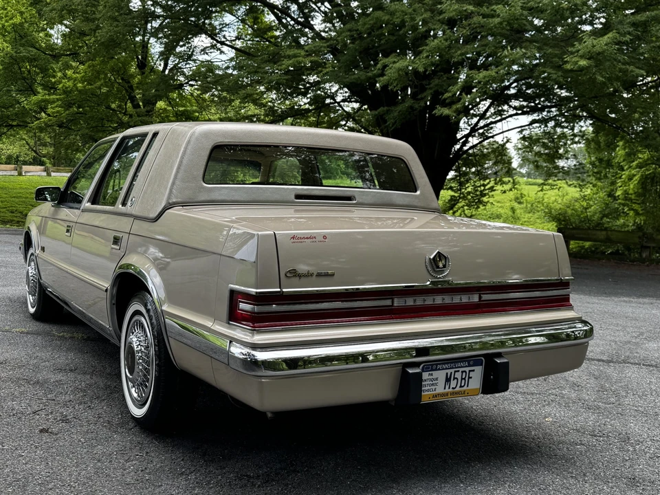 1993 Chrysler Imperial - Image 7 of 31
