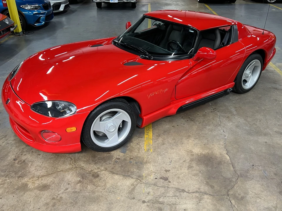 1993 Dodge Viper 1st Gen - Image 16 of 31