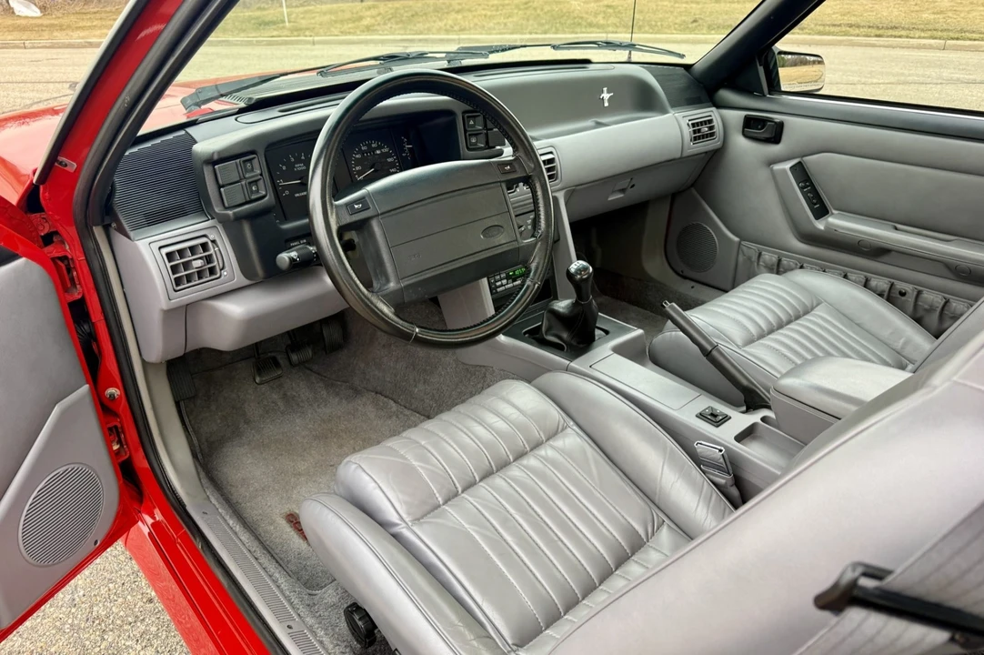 1993 Ford Mustang Cobra R 3rd Gen - Image 5 of 8