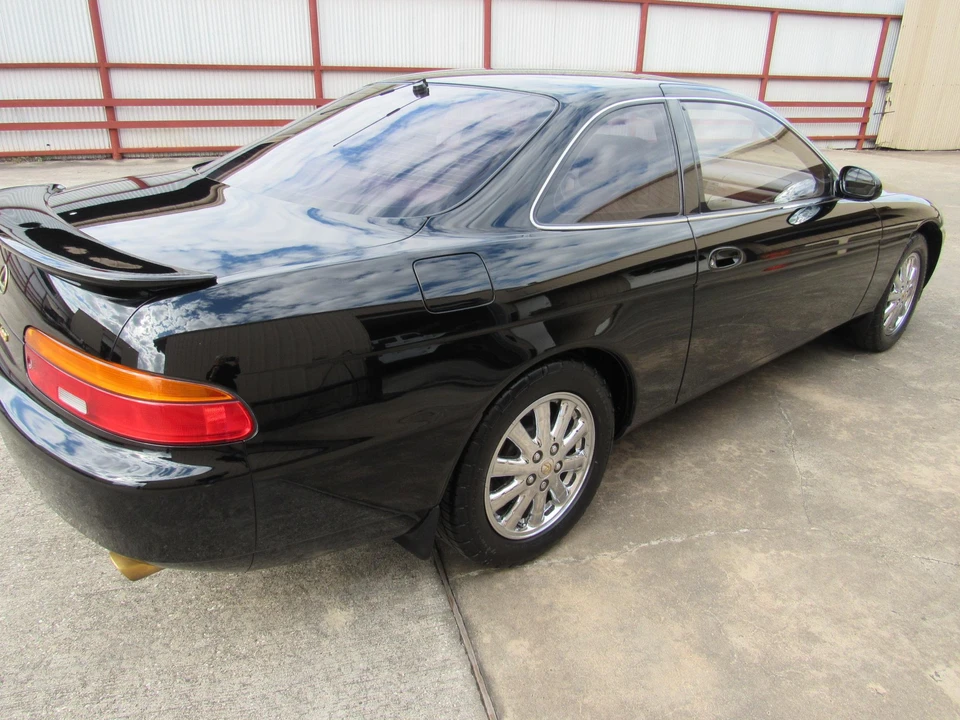 1993 Lexus SC400 - Image 16 of 31