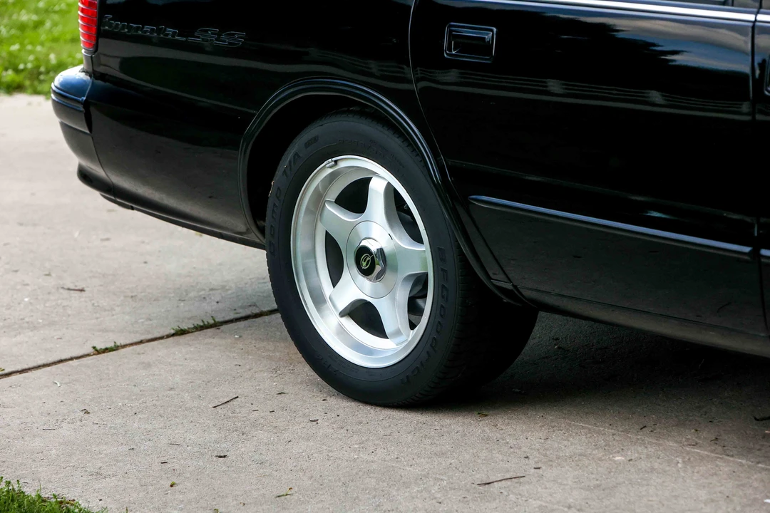 1994 Chevrolet Impala 7th Gen - Image 21 of 31