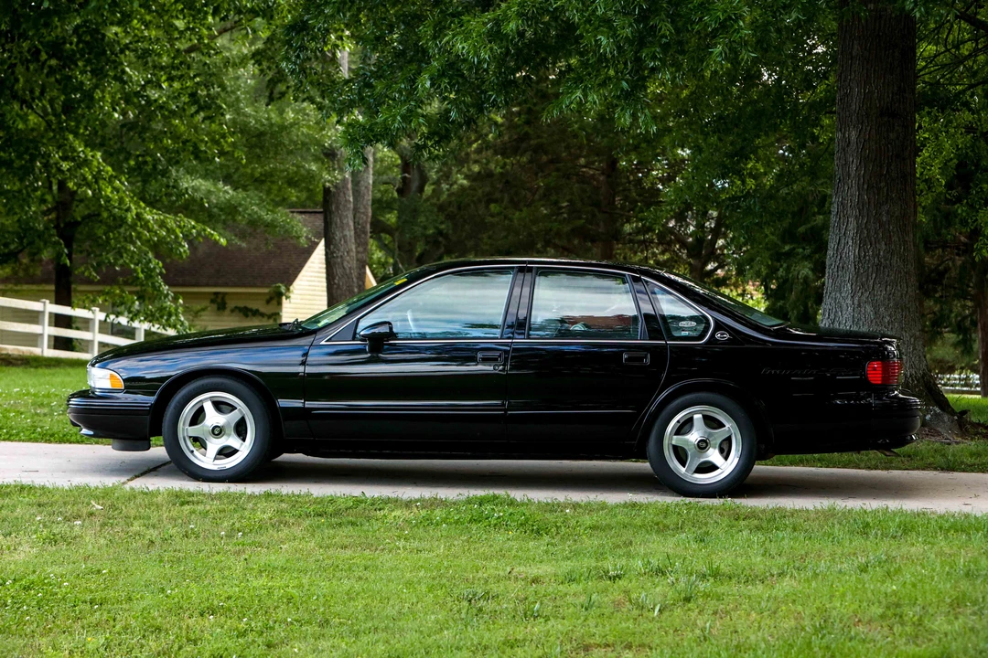 1994 Chevrolet Impala 7th Gen - Image 9 of 31