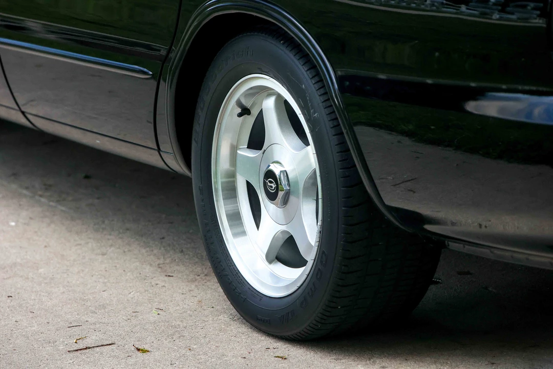 1994 Chevrolet Impala 7th Gen - Image 15 of 31