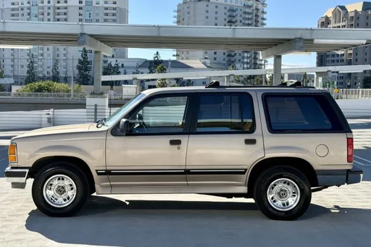 1994 Ford Explorer 1st Gen - Image 3 of 7