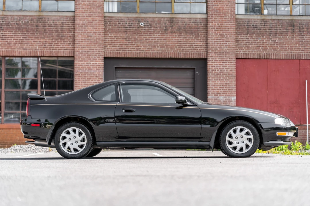 1994 Honda Prelude 4th Gen - Image 16 of 31