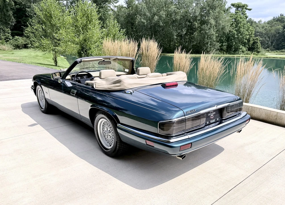 1994 Jaguar XJS Convertible - Image 11 of 31
