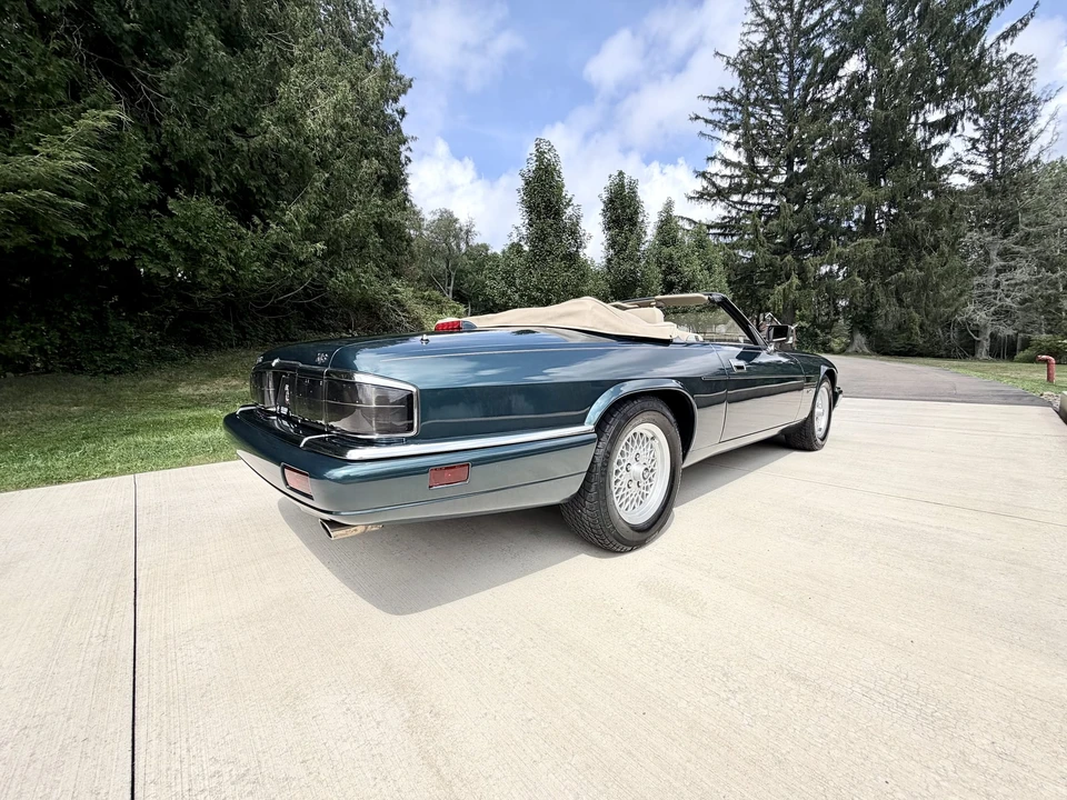 1994 Jaguar XJS Convertible - Image 18 of 31