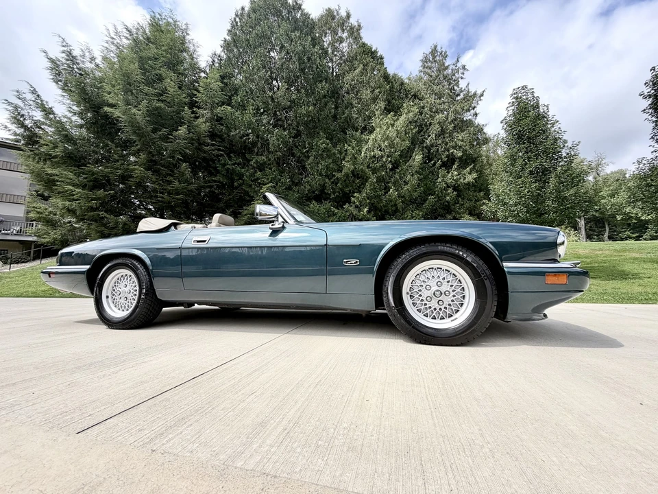 1994 Jaguar XJS Convertible - Image 25 of 31