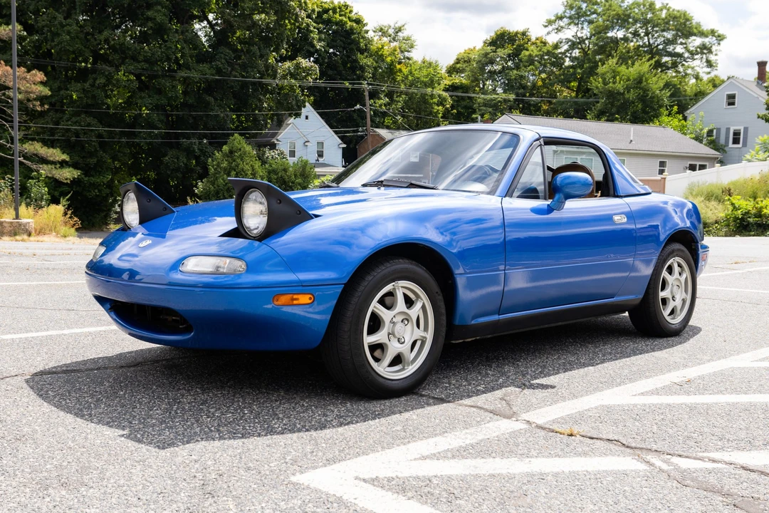 1994 Mazda NA MX-5 Miata - Image 2 of 31