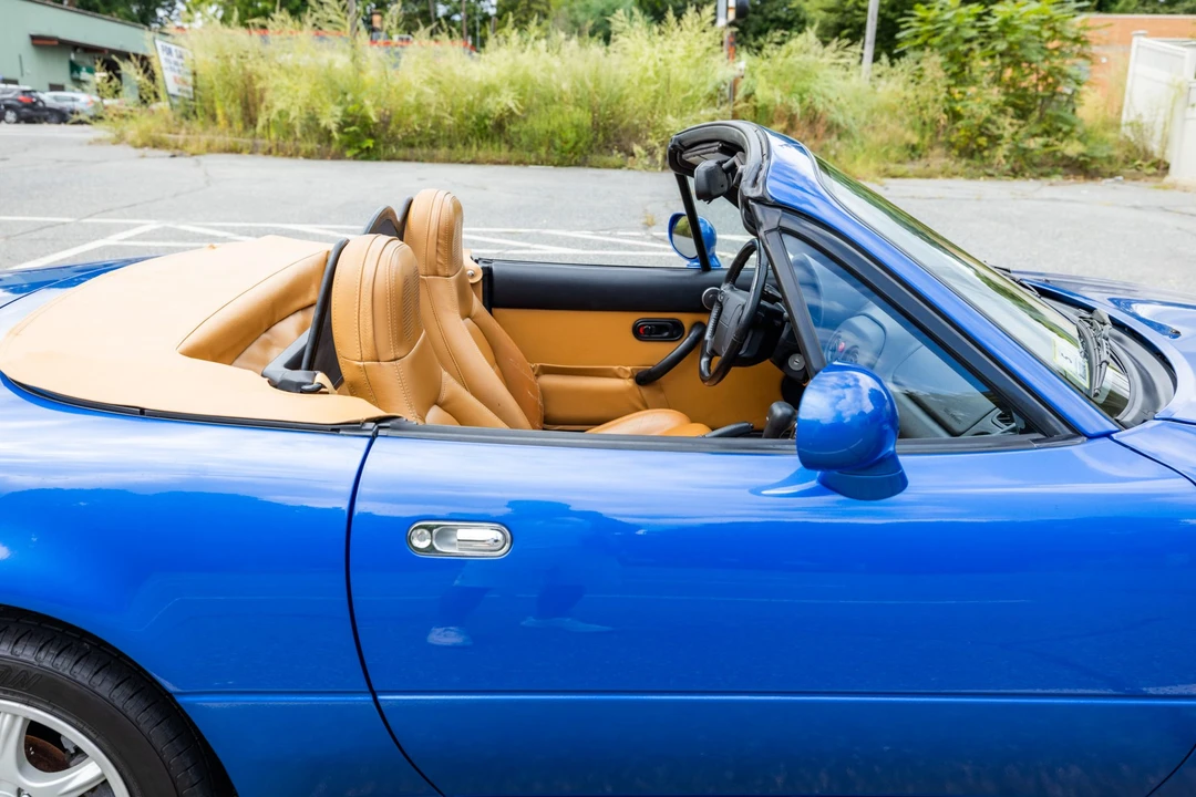 1994 Mazda NA MX-5 Miata - Image 14 of 31