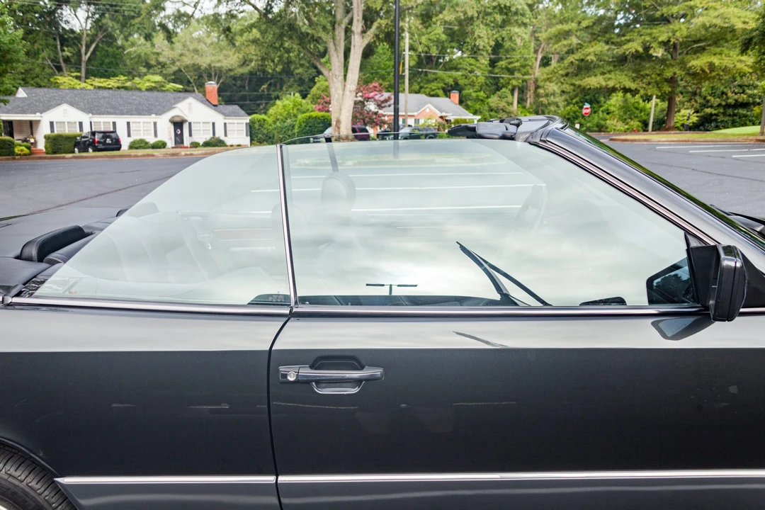 1994 Mercedes-Benz W124 E-Class - Image 29 of 31