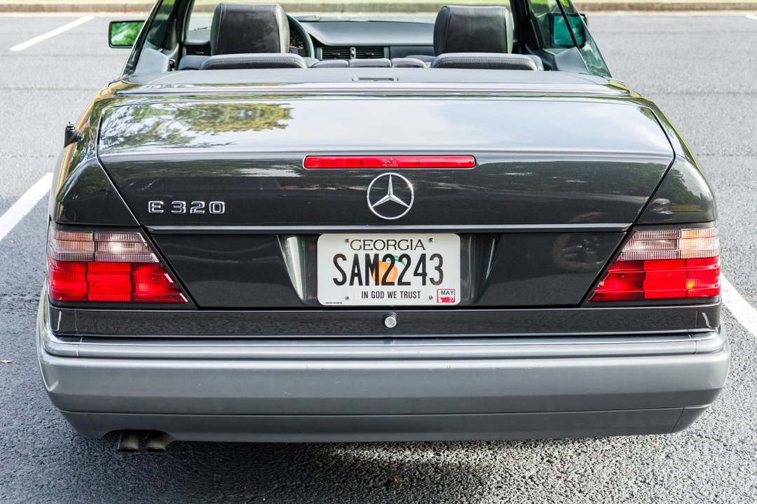1994 Mercedes-Benz W124 E-Class - Image 19 of 31