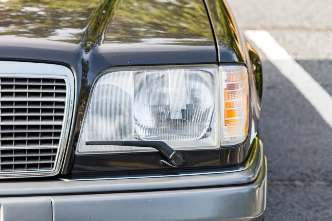 1994 Mercedes-Benz W124 E-Class - Image 21 of 31