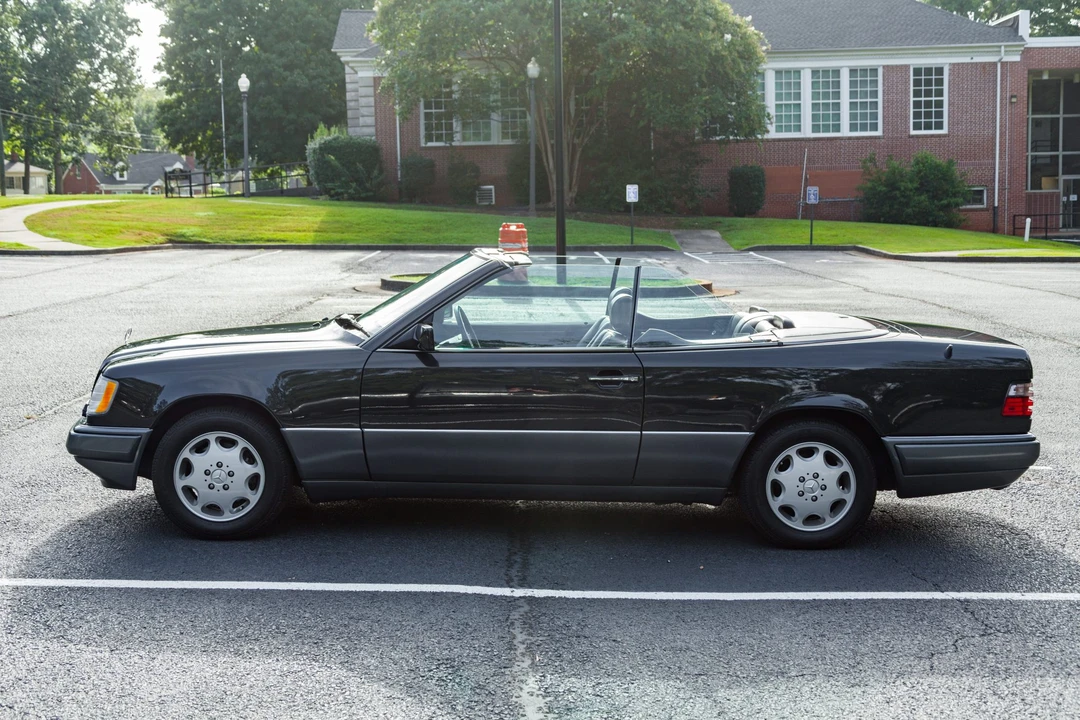 1994 Mercedes-Benz W124 E-Class - Image 4 of 31