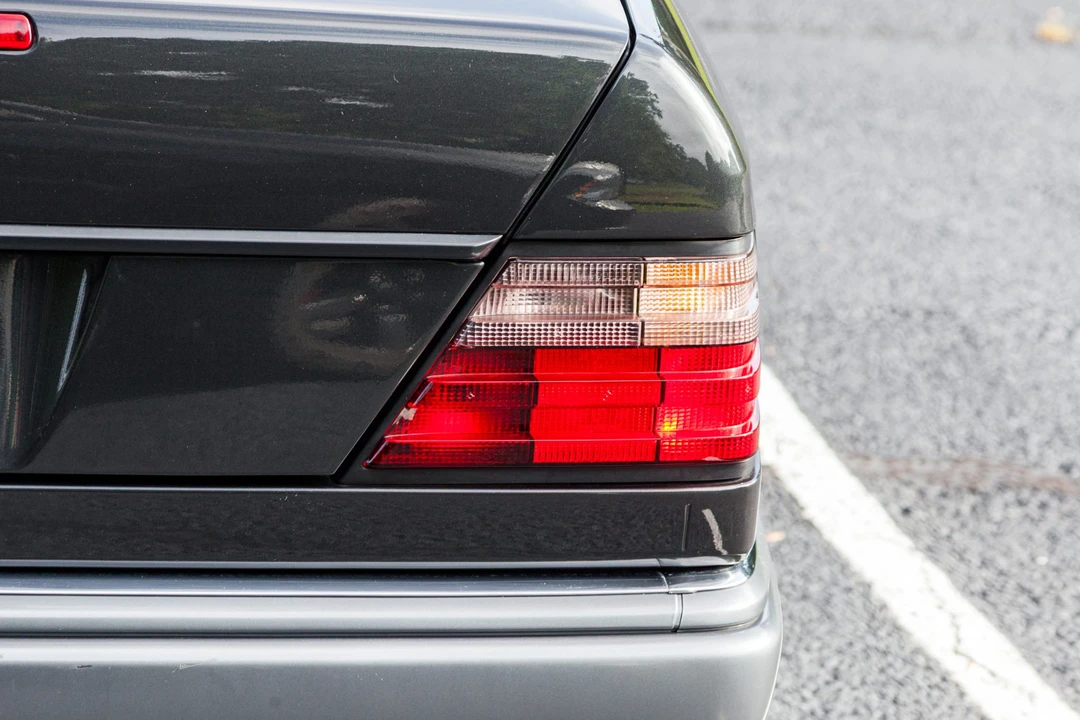 1994 Mercedes-Benz W124 E-Class - Image 23 of 31