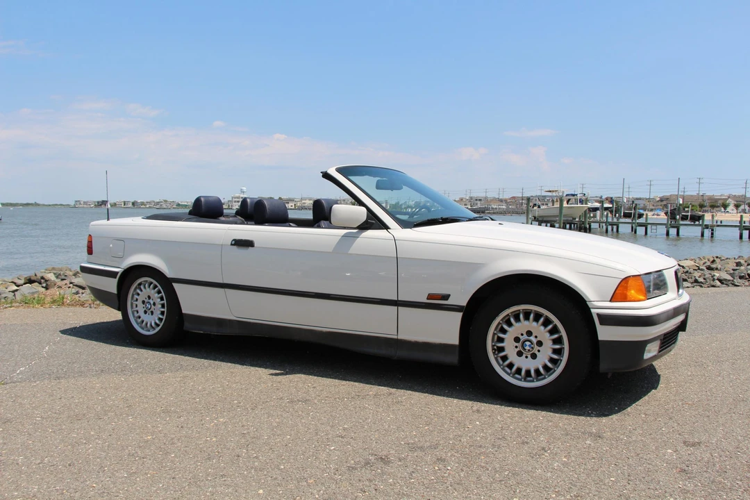 1995 BMW E36 3 Series - Image 2 of 31
