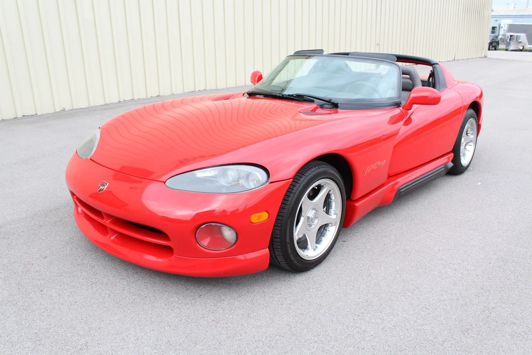 1995 Dodge Viper 1st Gen - Image 2 of 31