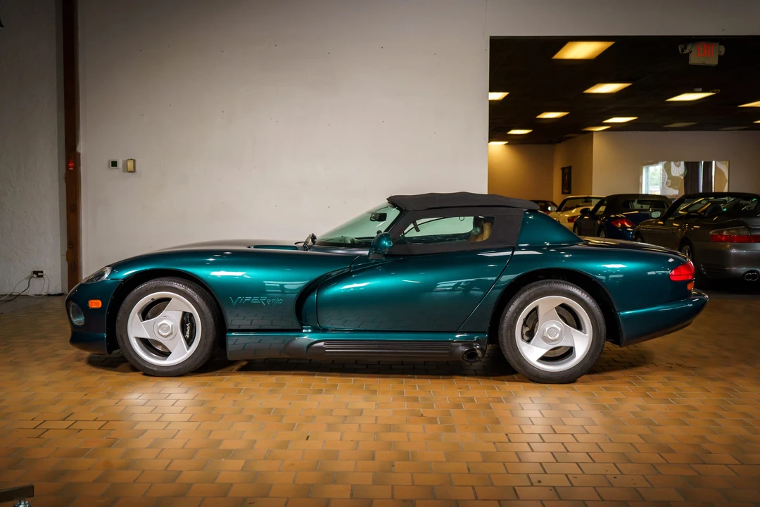 1995 Dodge Viper 1st Gen - Image 25 of 31