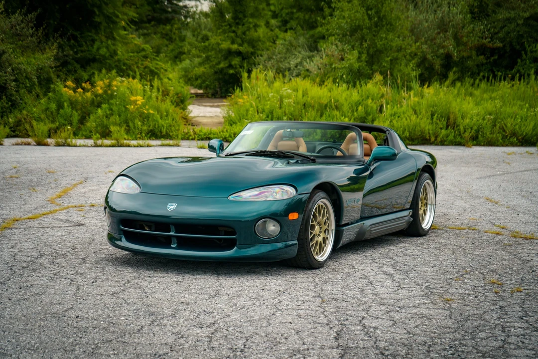 1995 Dodge Viper 1st Gen - Image 2 of 31
