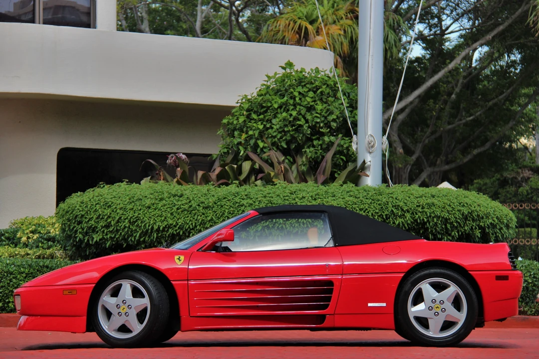 1995 Ferrari 348 Spider - Image 5 of 31