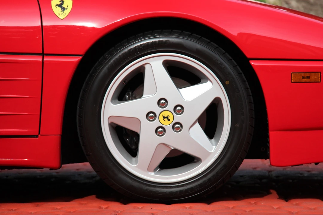 1995 Ferrari 348 Spider - Image 16 of 31