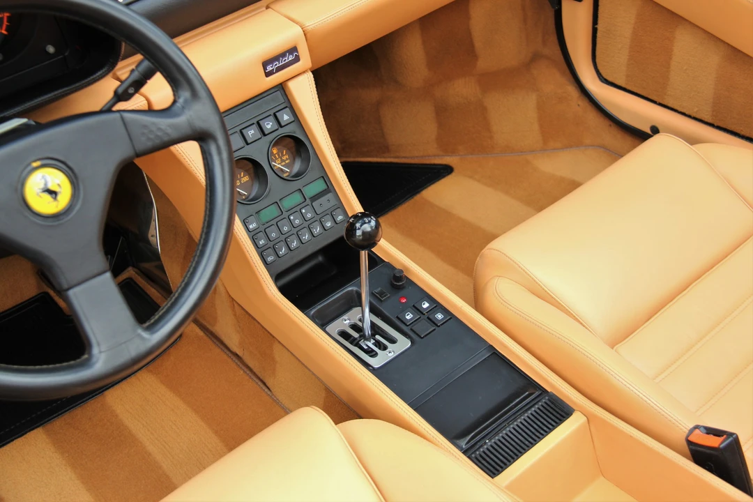 1995 Ferrari 348 Spider - Image 20 of 31