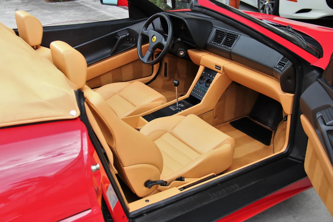 1995 Ferrari 348 Spider - Image 21 of 31