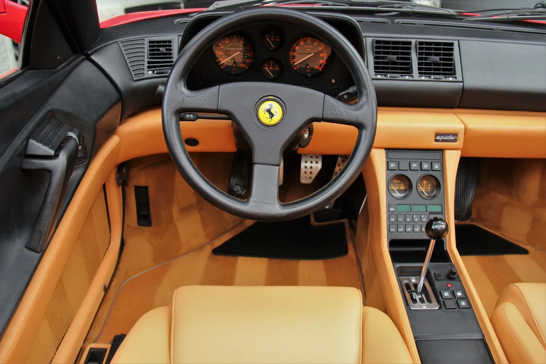 1995 Ferrari 348 Spider - Image 23 of 31