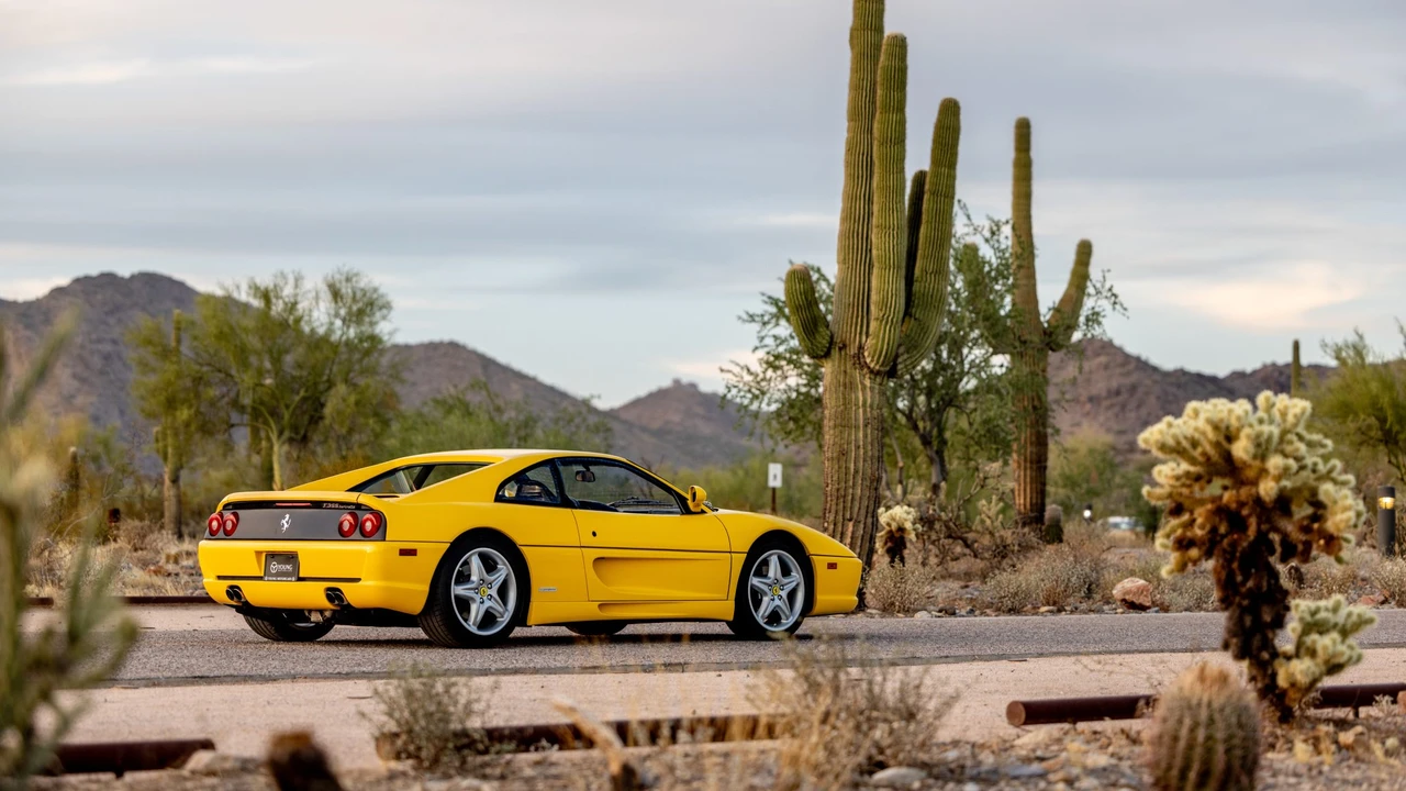 1995 Ferrari F355 Berlinetta - Image 30 of 31