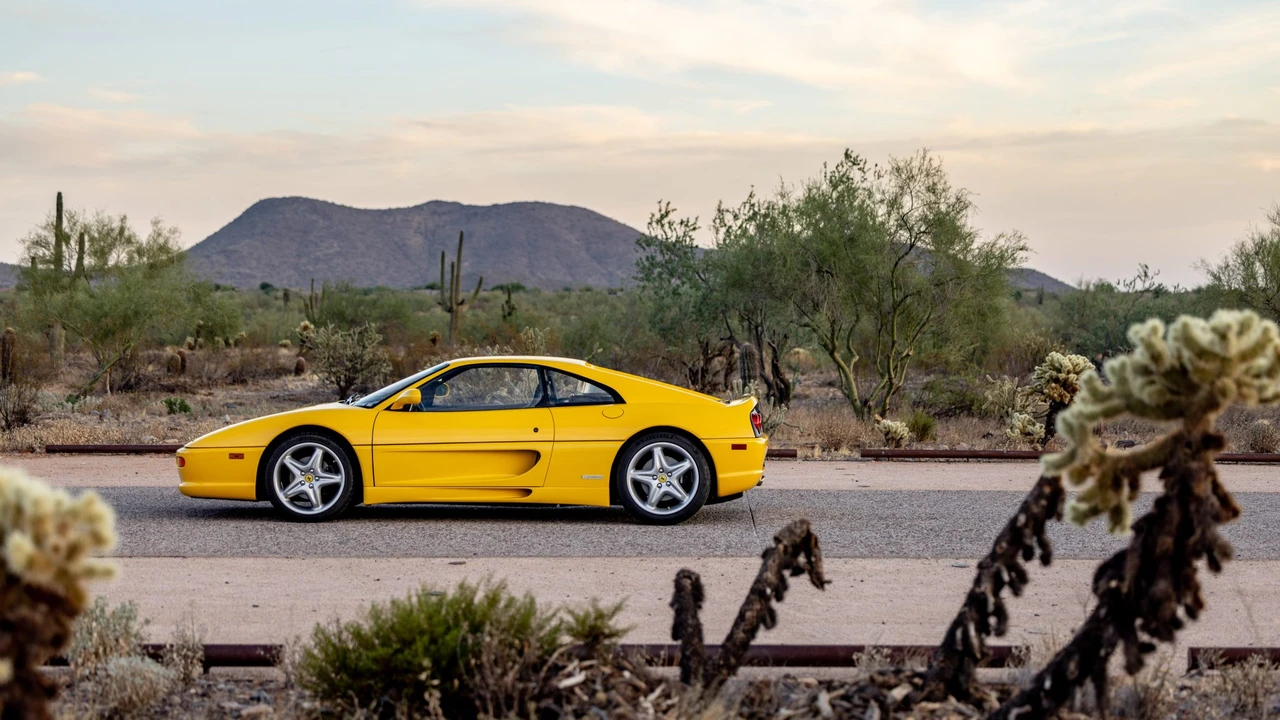 1995 Ferrari F355 Berlinetta - Image 23 of 31