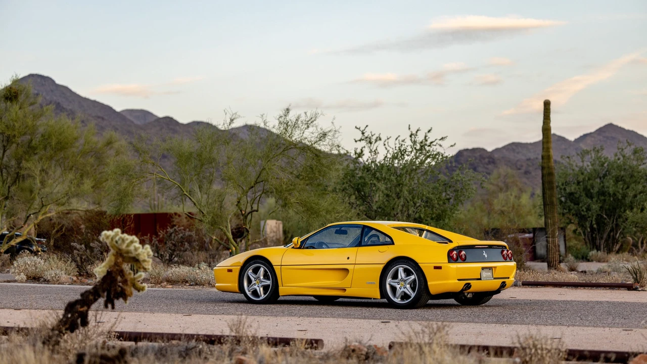 1995 Ferrari F355 Berlinetta - Image 22 of 31