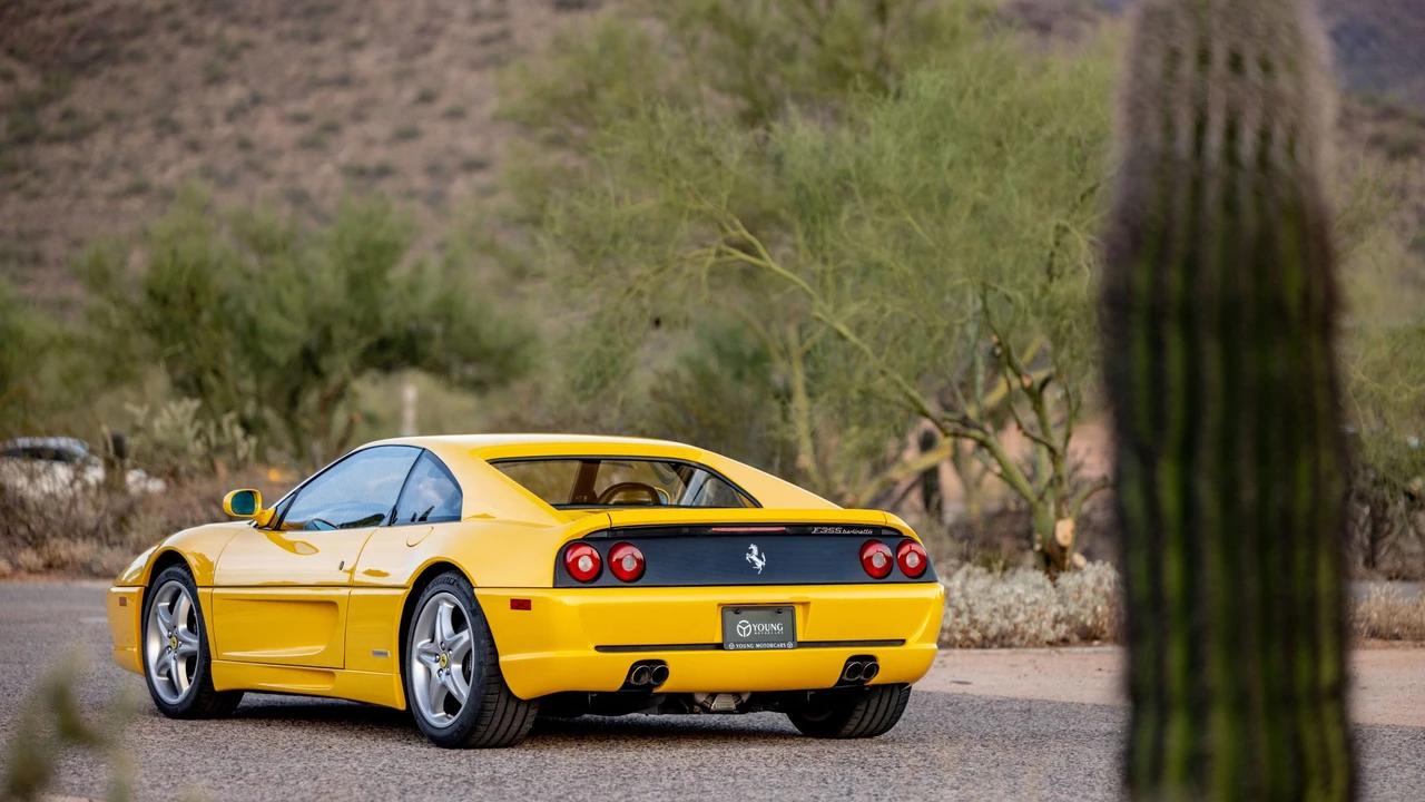 1995 Ferrari F355 Berlinetta - Image 20 of 31