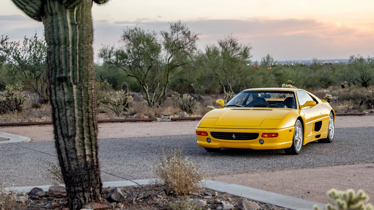 1995 Ferrari F355 Berlinetta - Image 13 of 31