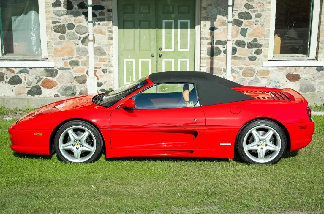 1995 Ferrari F355 Spider - Image 7 of 31