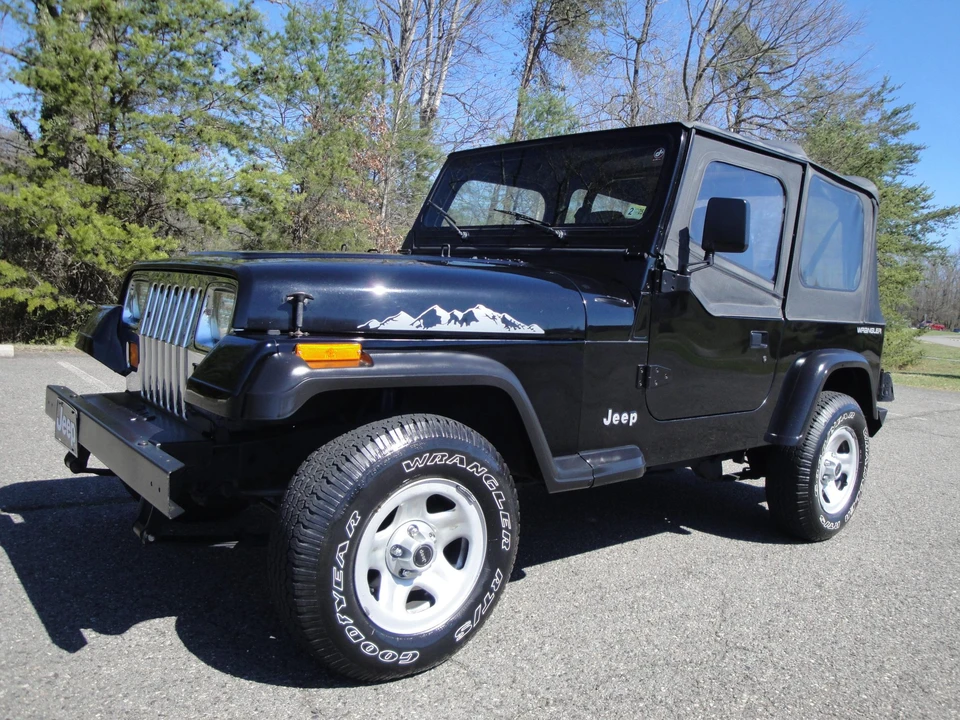 1995 Jeep YJ Wrangler - Image 2 of 31