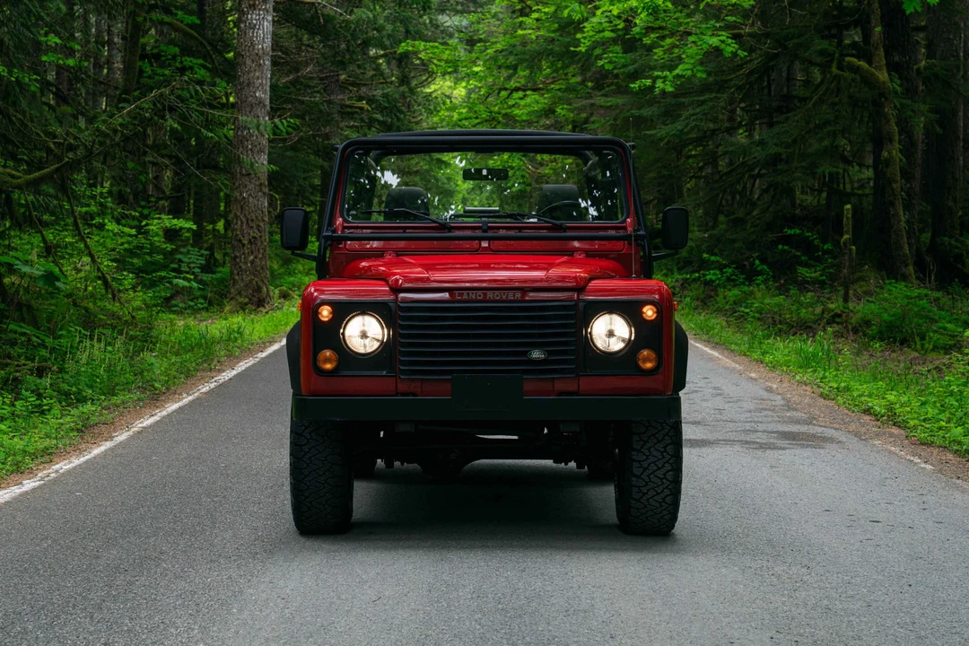 1995 Land Rover Defender 90 - Image 7 of 31