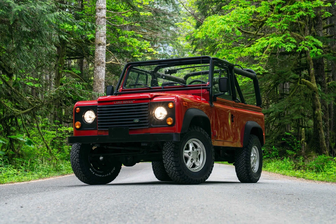 1995 Land Rover Defender 90 - Image 9 of 31