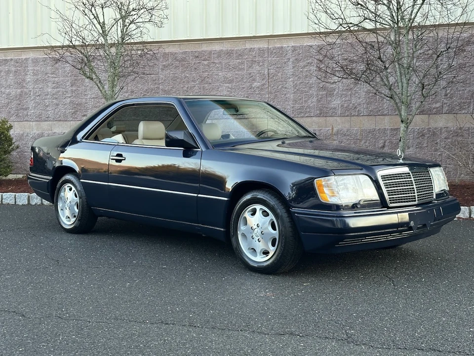 1995 Mercedes-Benz W124 E-Class - Image 9 of 31