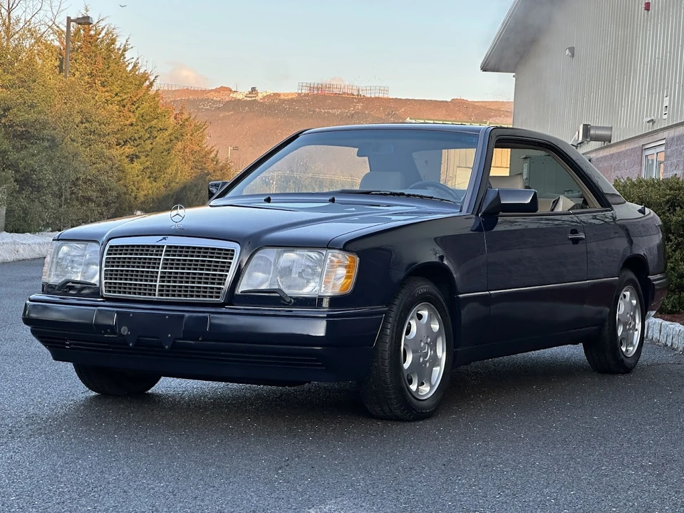 1995 Mercedes-Benz W124 E-Class - Image 4 of 31