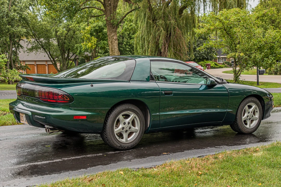 1995 Pontiac Firebird 4th Gen - Image 5 of 31
