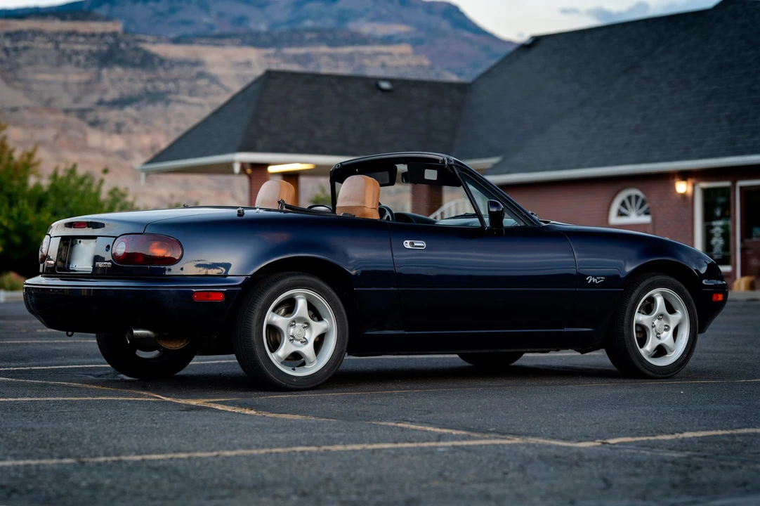 1996 Mazda NA MX-5 Miata - Image 15 of 31