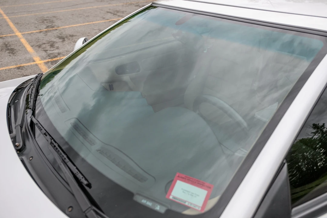 1996 Mitsubishi 3000GT Series 2 - Image 23 of 31