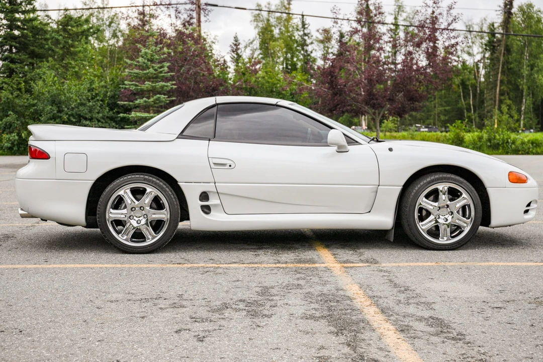 1996 Mitsubishi 3000GT Series 2 - Image 5 of 31