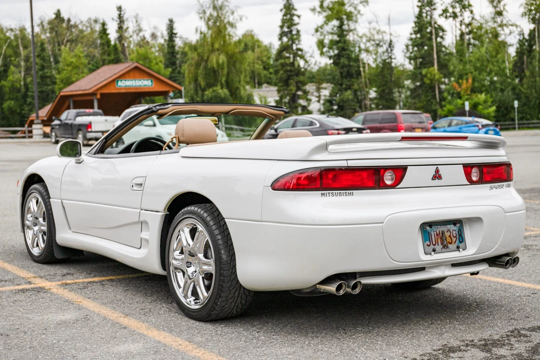 1996 Mitsubishi 3000GT Series 2 - Image 15 of 31