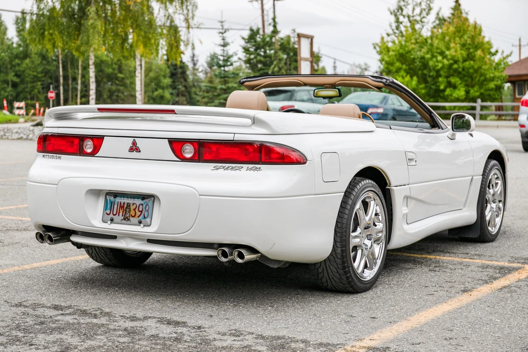 1996 Mitsubishi 3000GT Series 2 - Image 13 of 31