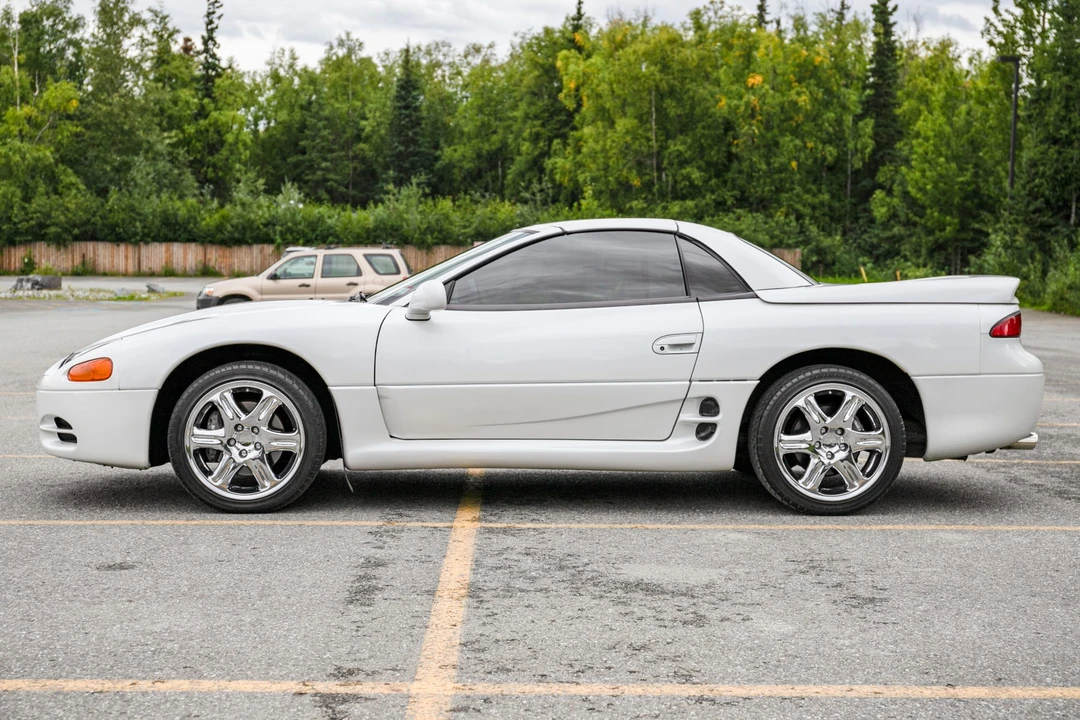 1996 Mitsubishi 3000GT Series 2 - Image 9 of 31