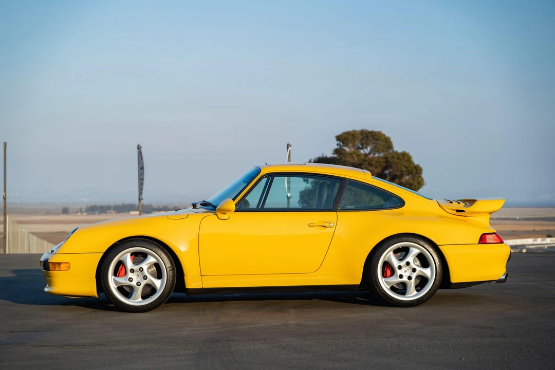 1996 Porsche 993 Carrera 4S - Image 11 of 31